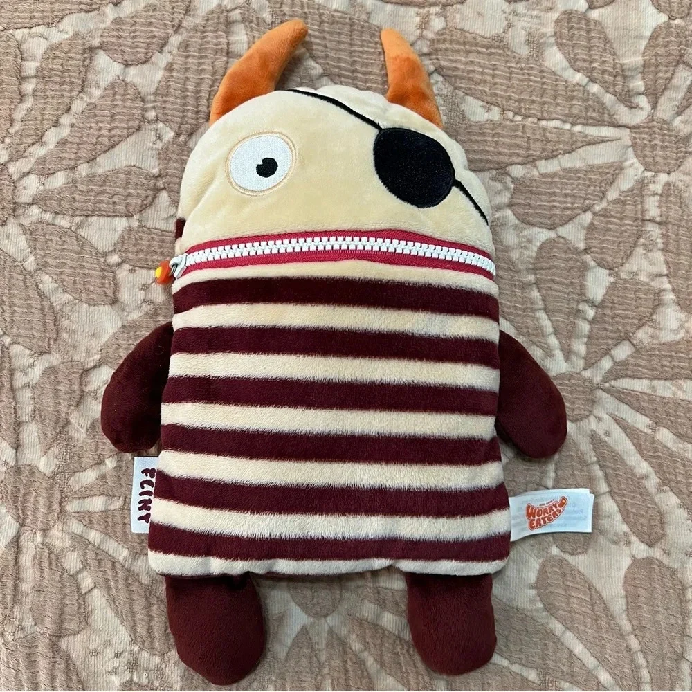 Gerd Hahn's Worry Eaters Flint Pirate Stuffed Plush Zipper Mouth Pouch Toy.‎ OS.